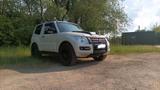 Mitsubishi Pajero 3.2 Instyle Vollausstattung - Mitsubishi Pajero: V