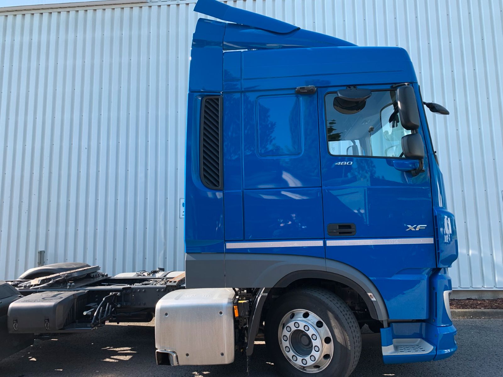 Fahrzeugabbildung DAF FT XF 480 SC LD