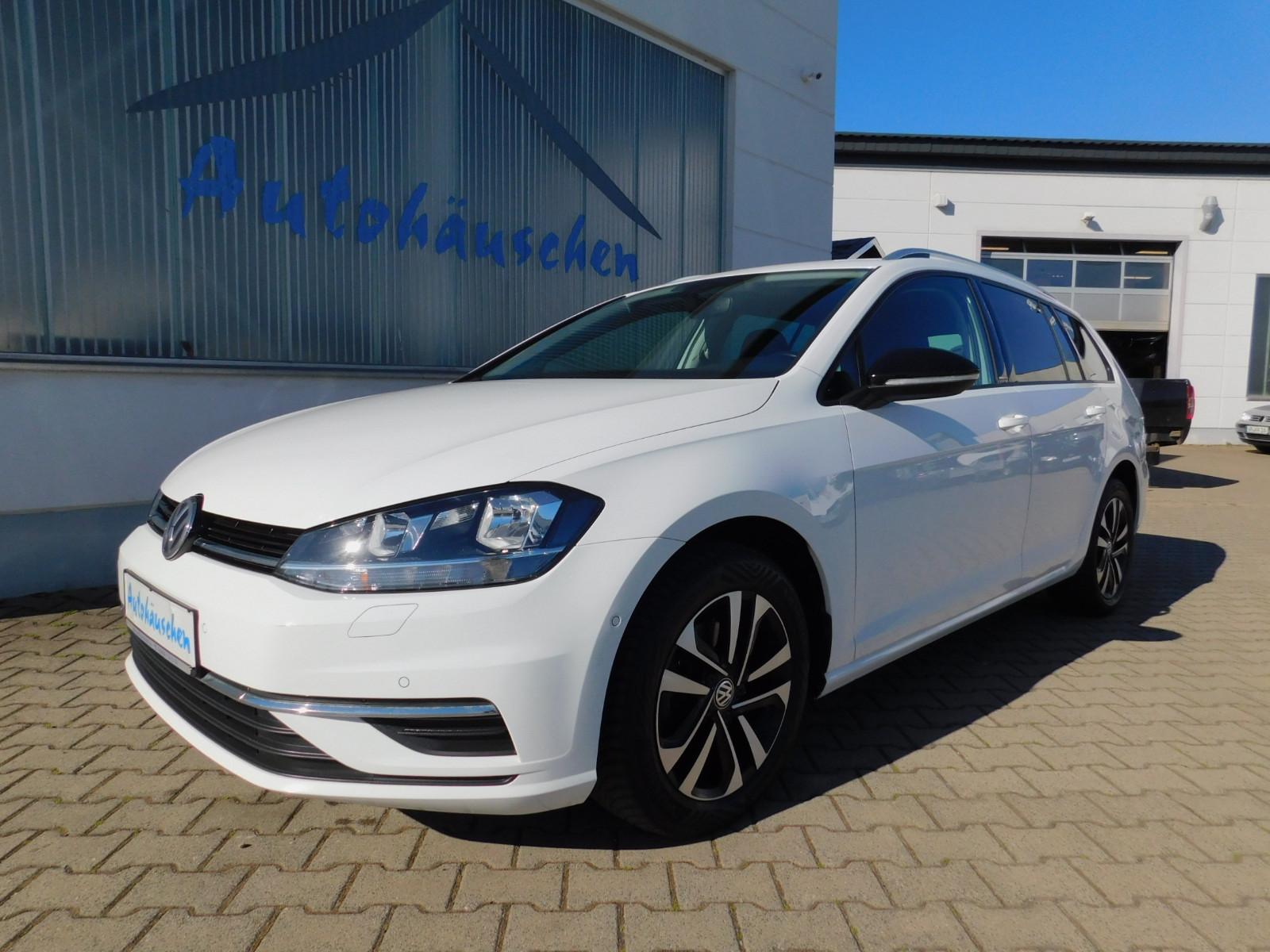 Volkswagen Golf VII 1.6 TDI DSG IQ.DRIVE Navi/ACC/Allwetter