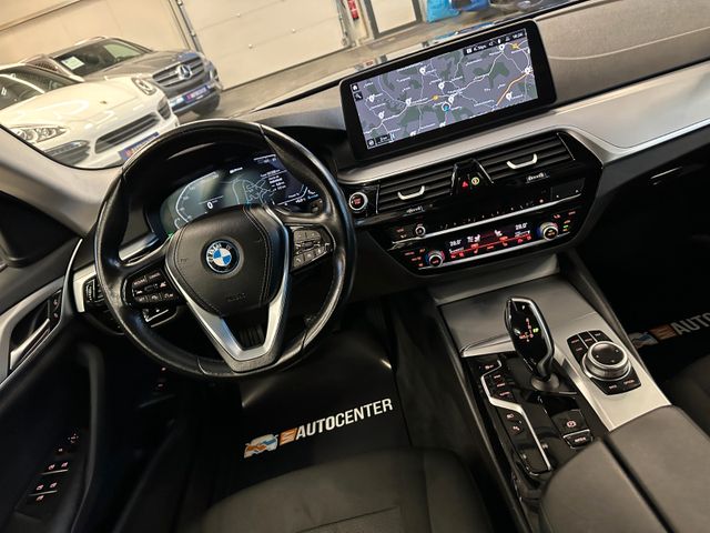 BMW 530 e Touring xDrive *Virtual Cockpit*AHK*LED*BT