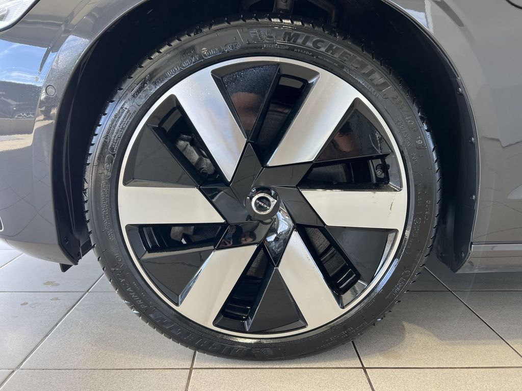 Volvo S60 T8 Ultimate Dark Recharge AWD Massage B&W