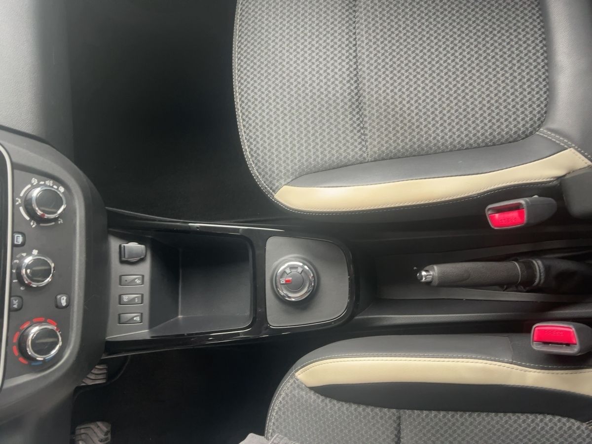 Dacia Spring - Bild 15