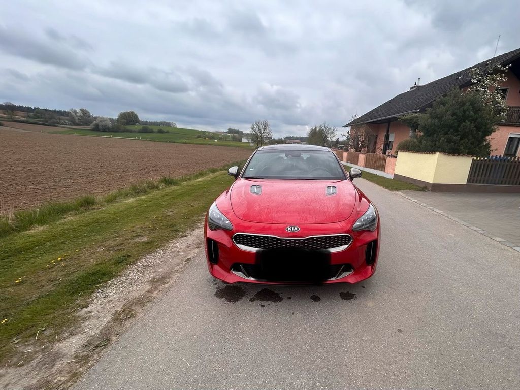 Image of Kia Stinger