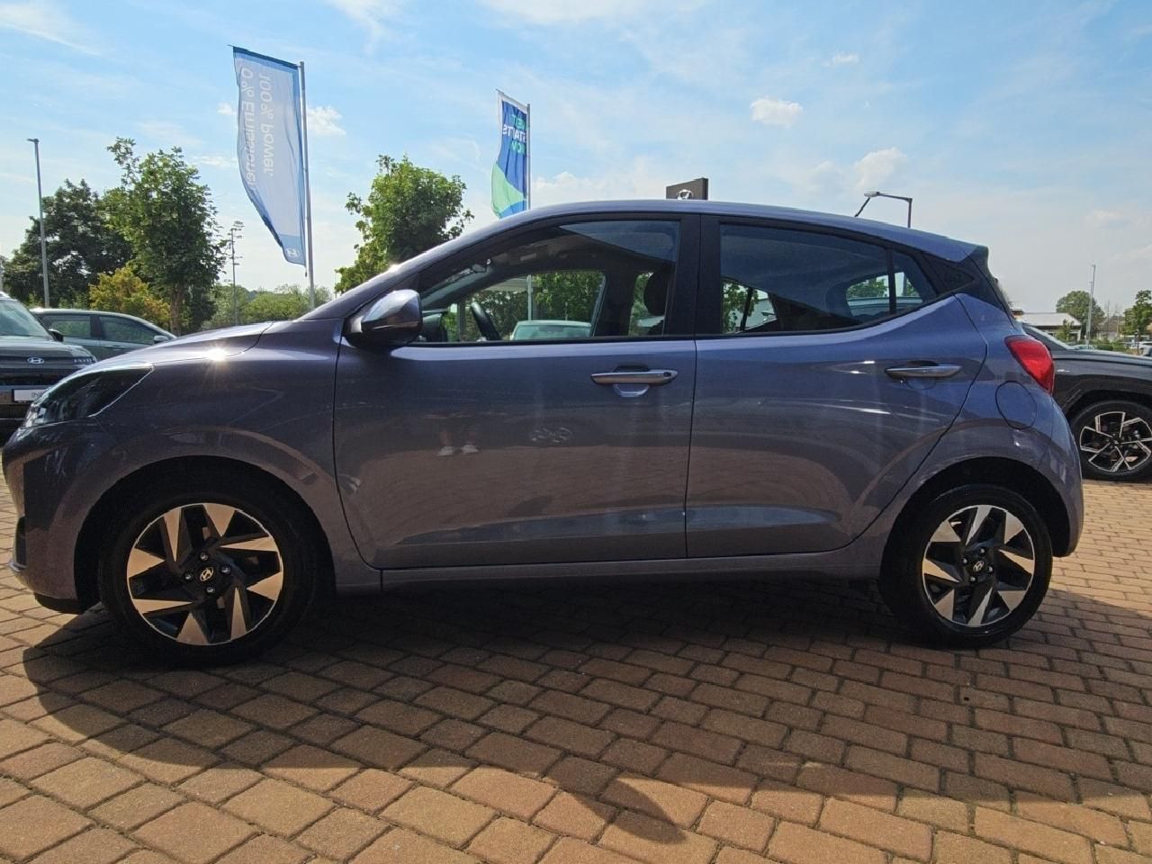 Fahrzeugabbildung Hyundai i10 1.2 Trend