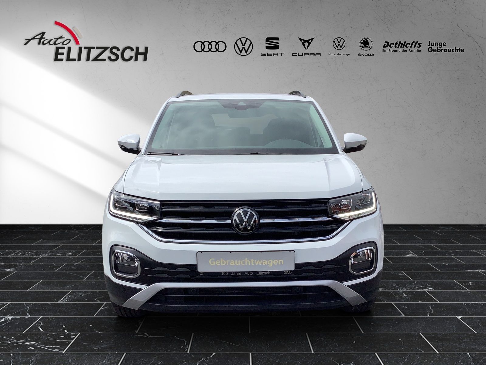 Fahrzeugabbildung Volkswagen T-Cross DSG AHK Kamera ACC Navi LED