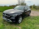 Mercedes-Benz GLC 450 d 4MATIC | Technik-Paket (Airmatic+Hinte - schwarze Mercedes-Benz GLC 450