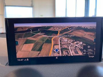 Audi Q2 35 TFSI *Virtuel*Xenon*Navi*Klima*