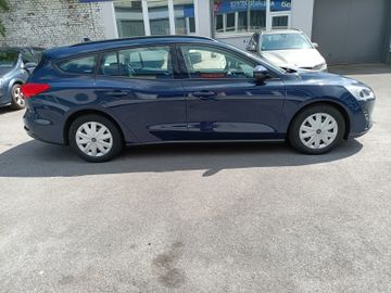 Ford Focus - 3