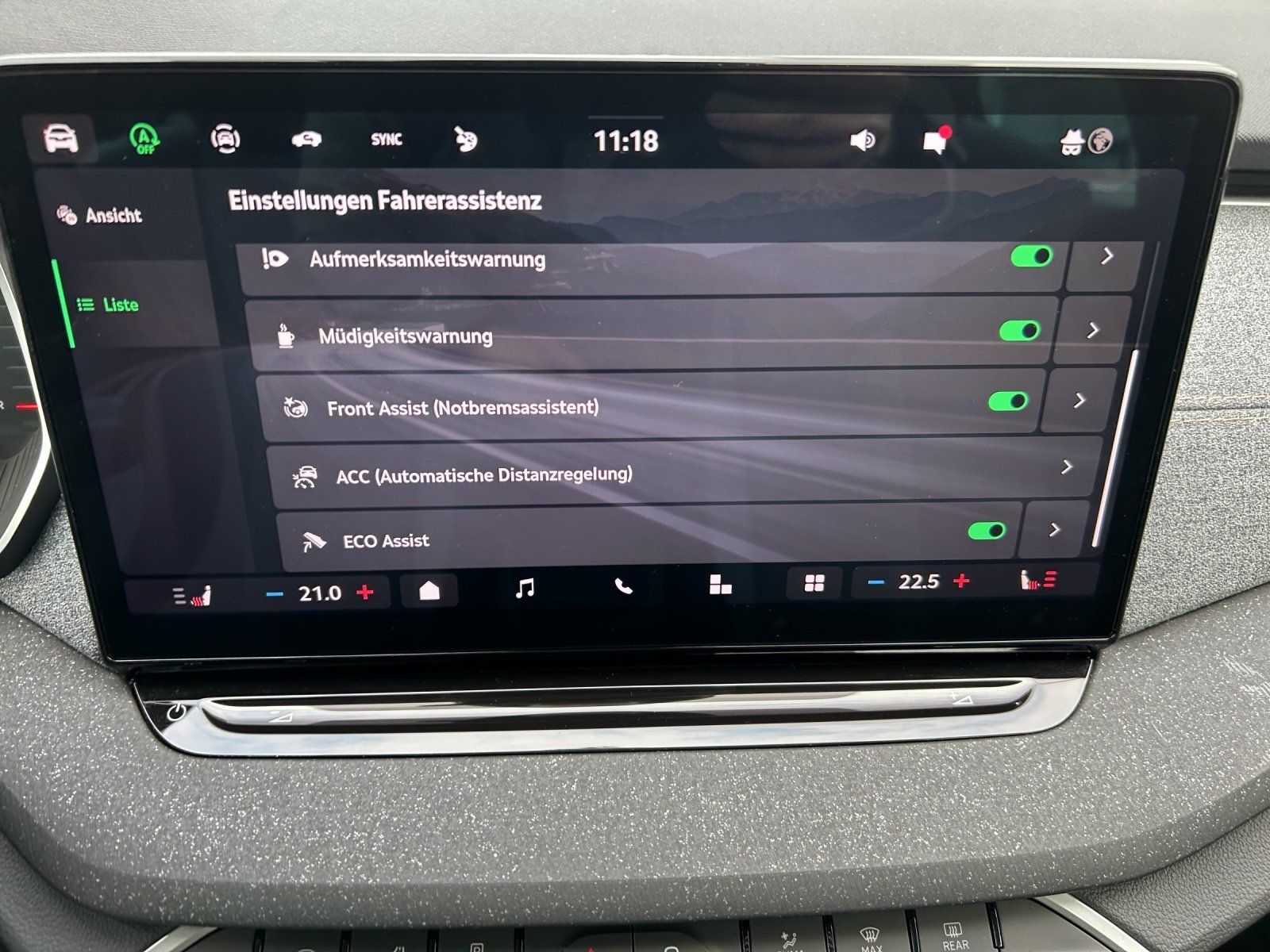 Fahrzeugabbildung SKODA Octavia 1.5 TSI mHEV Selection/KAMERA/ACC/LED/