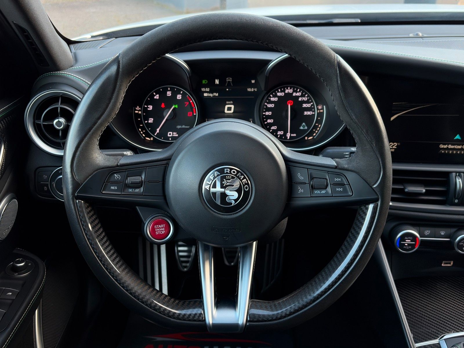 Fahrzeugabbildung Alfa Romeo Giulia Quadrif 2.9 510 Sparco Carbon Schale H&K