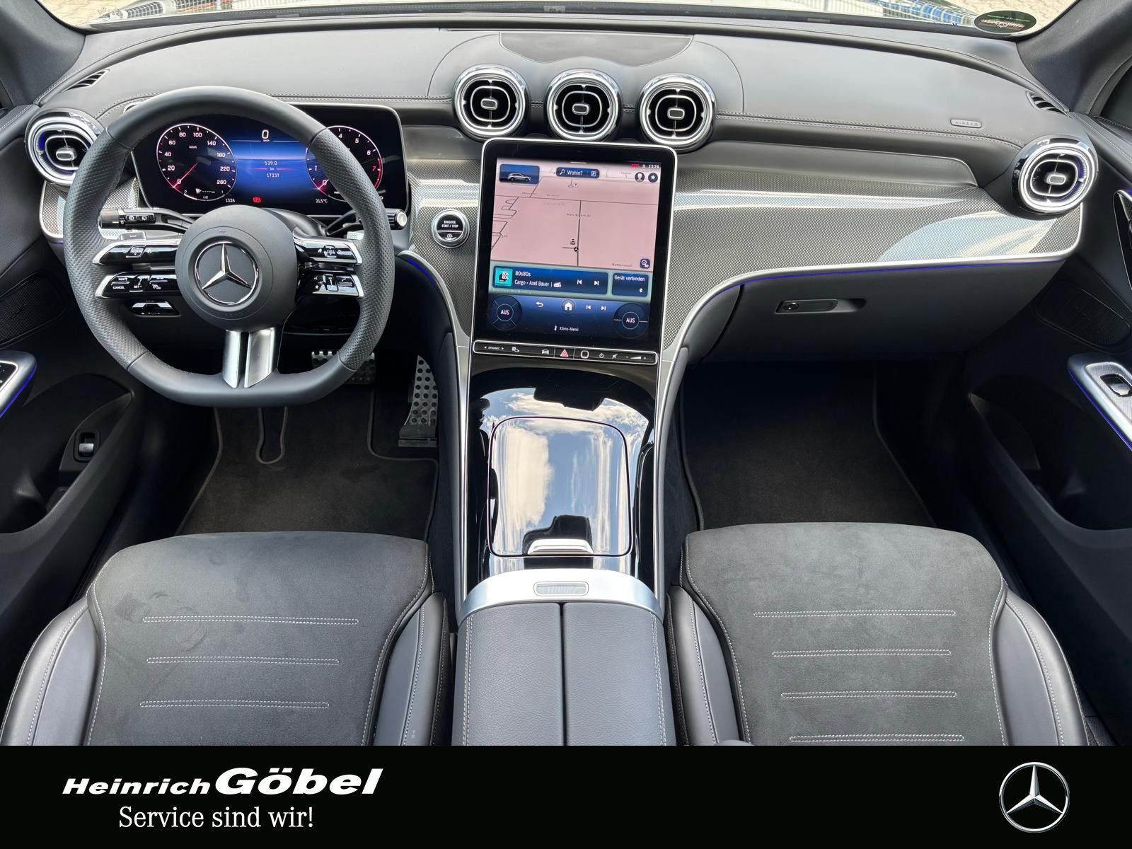 Fahrzeugabbildung Mercedes-Benz GLC 300 4M AMG*PANO*AHK*360°KAMERA*MEMORY*