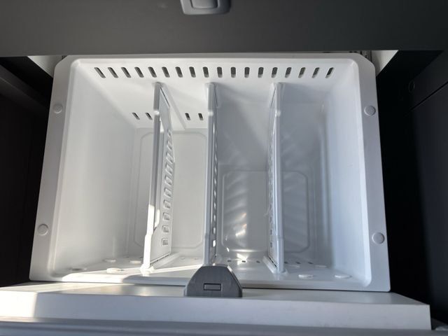 Fahrzeugabbildung Ford Tourneo Custom 2.0 320 L1 Nugget Titanium