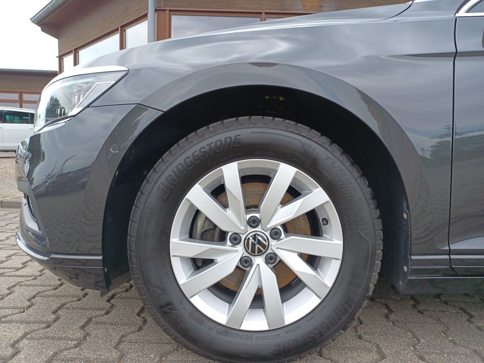 Fahrzeugabbildung Volkswagen Passat Variant TDI Business Matrix Navi ACC RFK