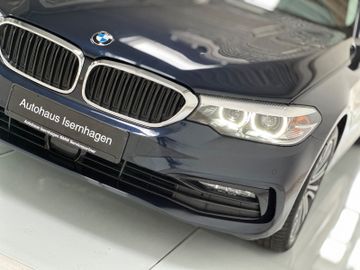 Fahrzeugabbildung BMW 520d SportLine 360°Stop&Go Memory LiveCockpitPro