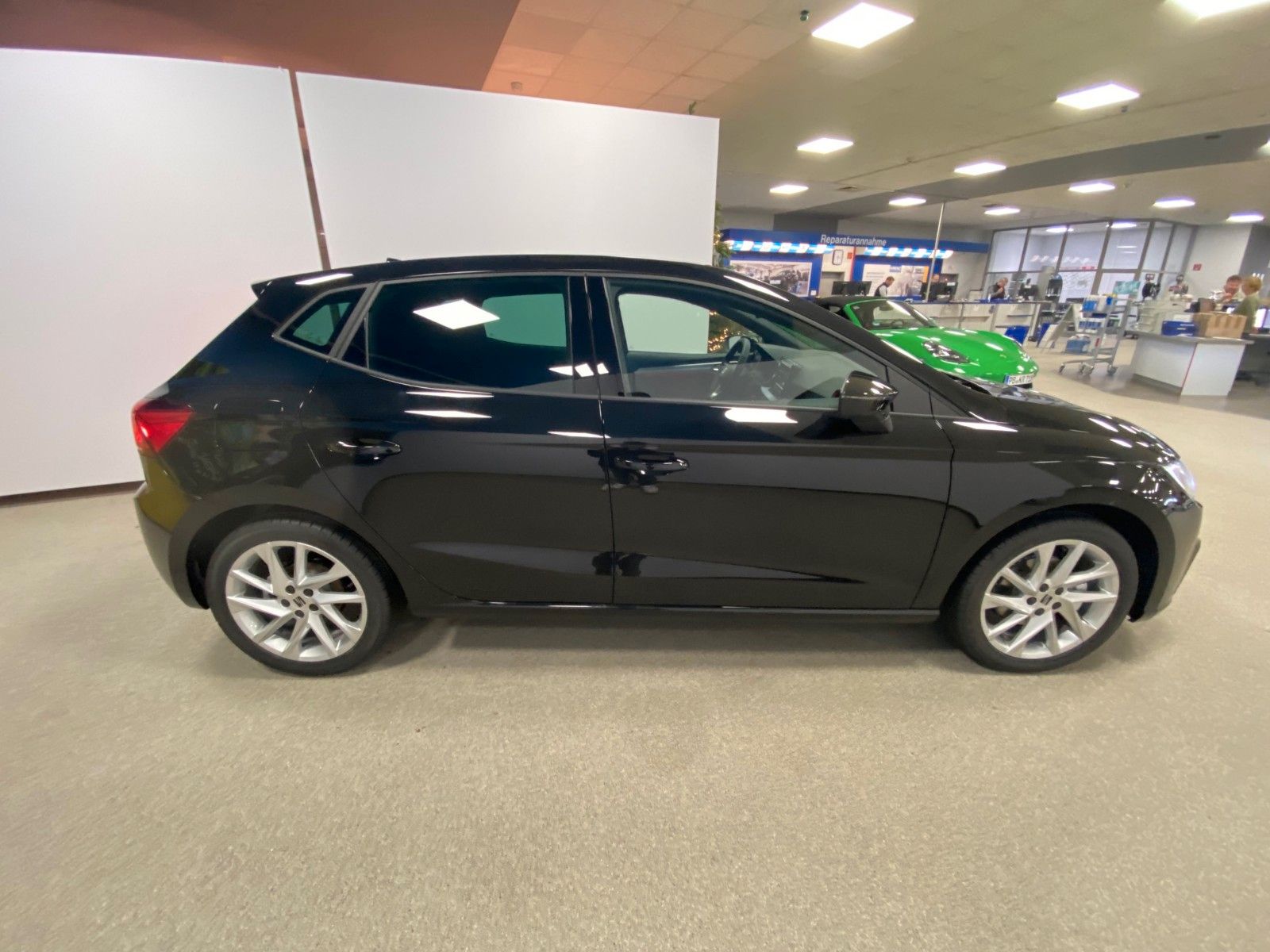 Fahrzeugabbildung SEAT Ibiza 1.0 TSI--FR--DSG+Garantie bis 2030+KAMERA+