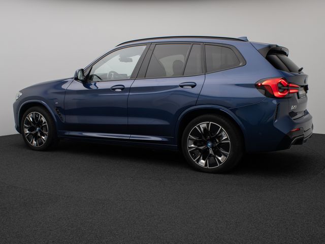 Foto Nummer 9: BMW iX3