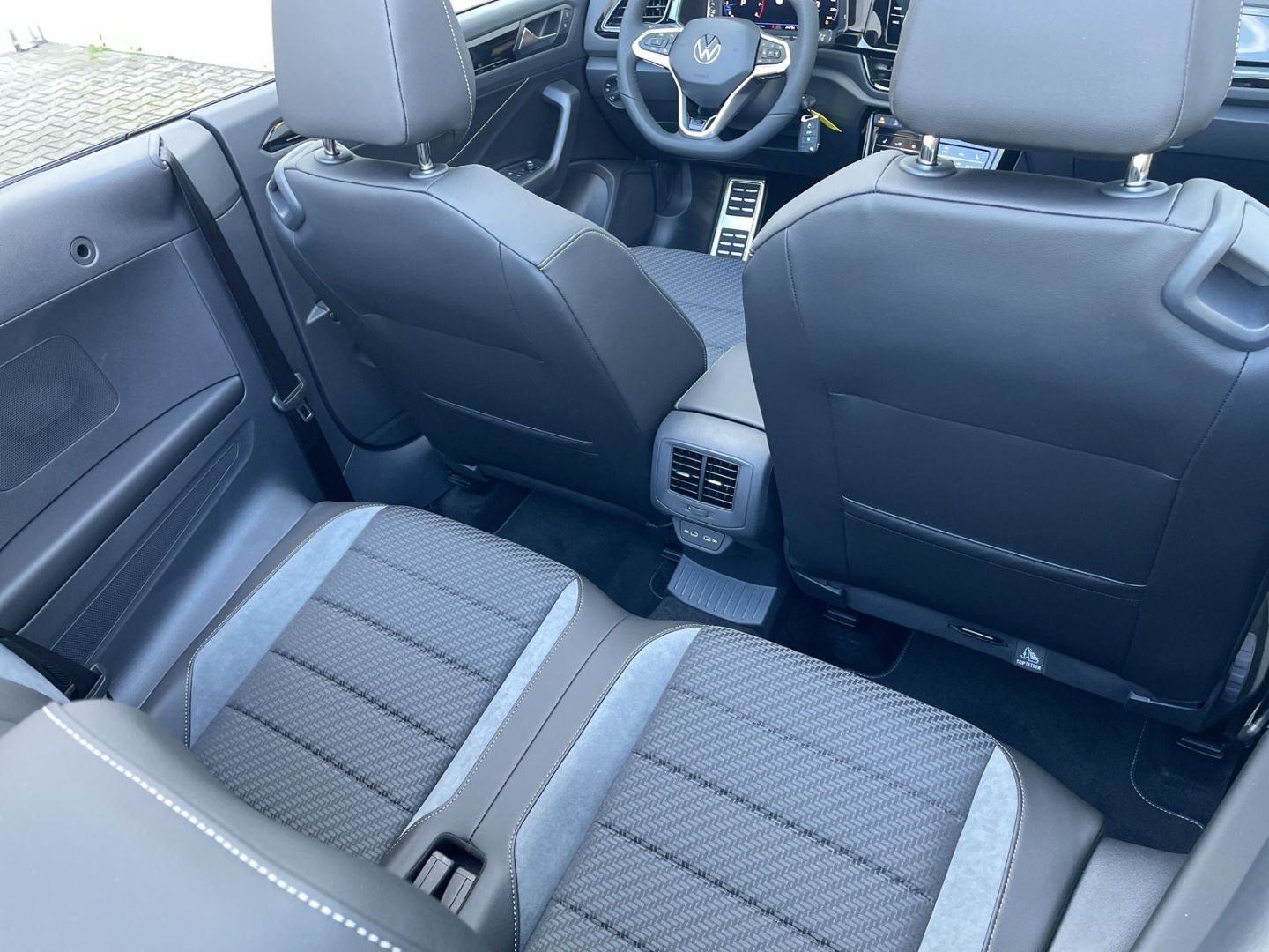 T-Roc Cabriolet R-Line 1.5 TSI DSG AHK/Kamera/Na