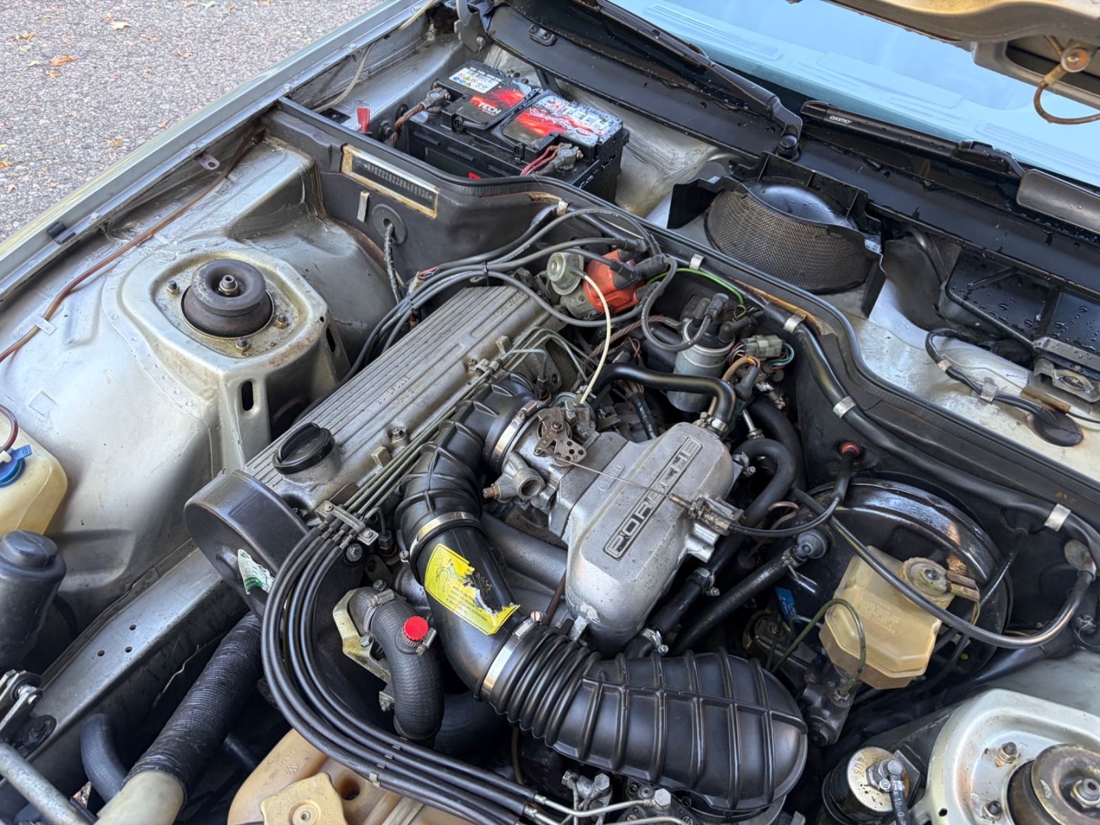 PORSCHE 924 18