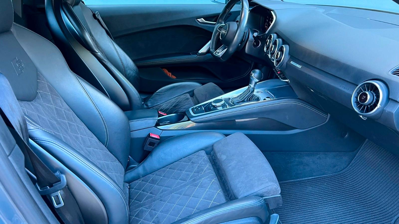 Audi TT Roadster 2.0 TFSI