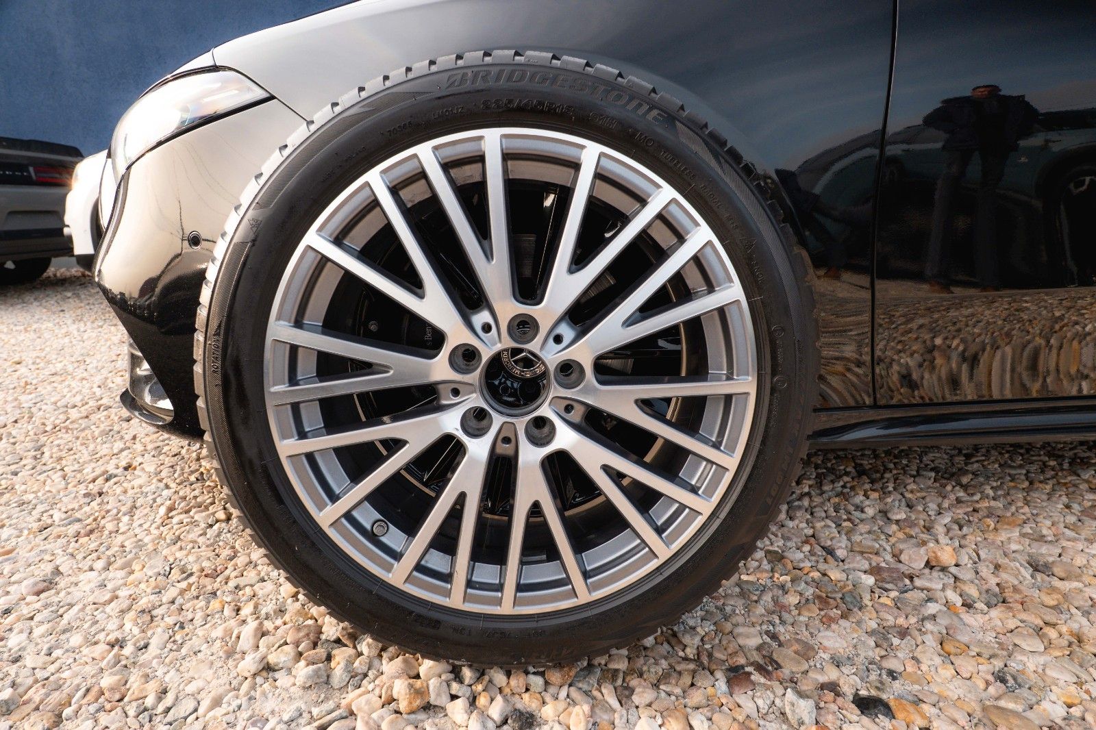 Fahrzeugabbildung Mercedes-Benz A 250 AMG Line Night-Paket *ACC*Head Up*DAB*19%*