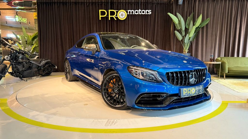 Image of Mercedes-Benz C 63 AMG