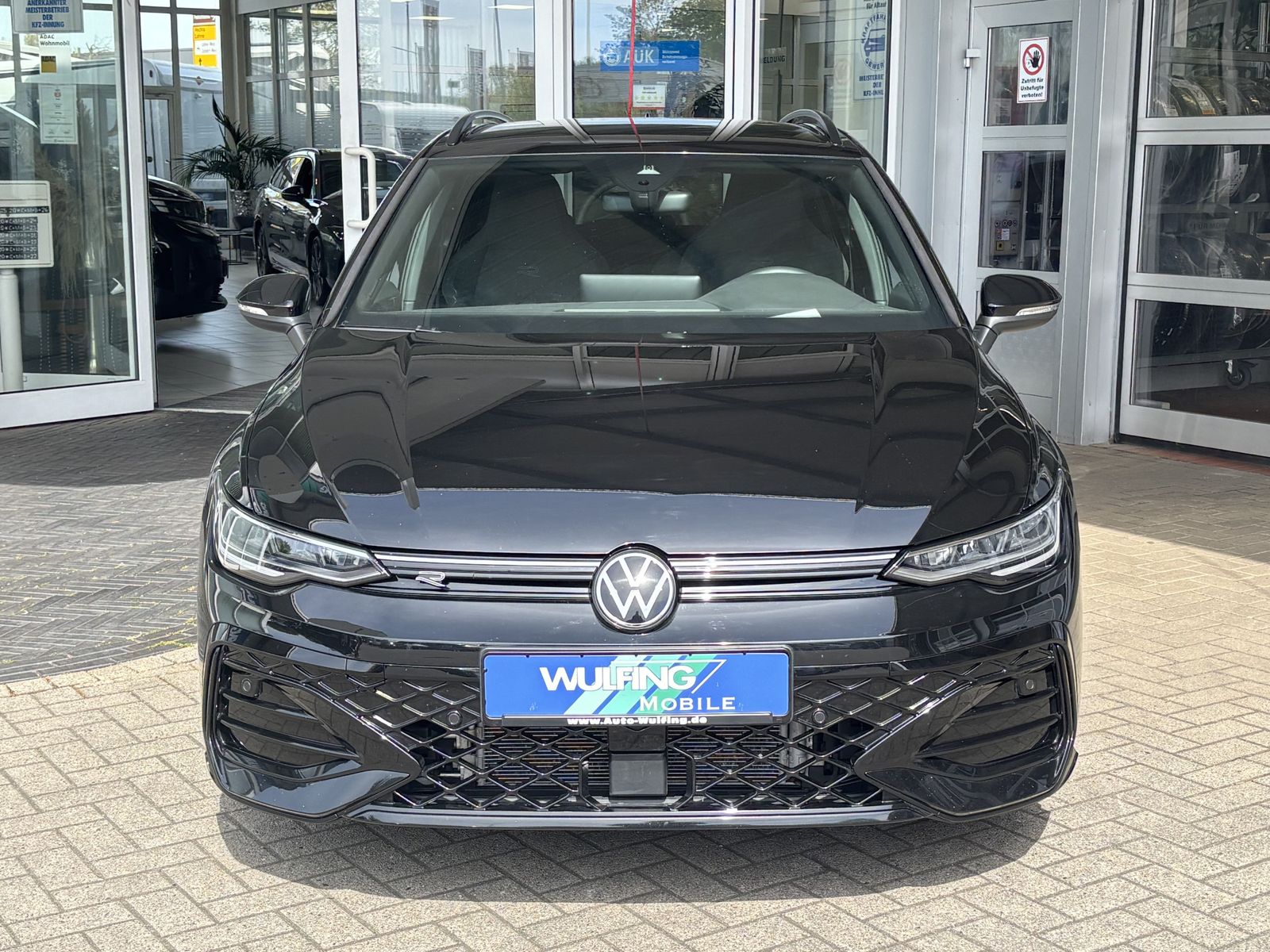 Volkswagen Golf Var. 1.5eTSI R-LINE ACC Kamera Navi FPK imagem 2