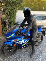 Suzuki GSX R125 - SUZUKI GSX R 125