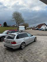 BMW Verkaufe oder Tausche BMW E46 325i Touring - BMW 325 aus 2001: 325i