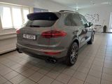 Porsche Cayenne Diesel "21 Zoll"AHK"WR"SH" - Porsche mit Diesel-Antrieb: Standheizung