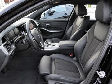 BMW 320 - 8