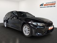 Fahrzeugabbildung BMW 320d Touring Sportautomatic -- AHK/Pano/HeadUp