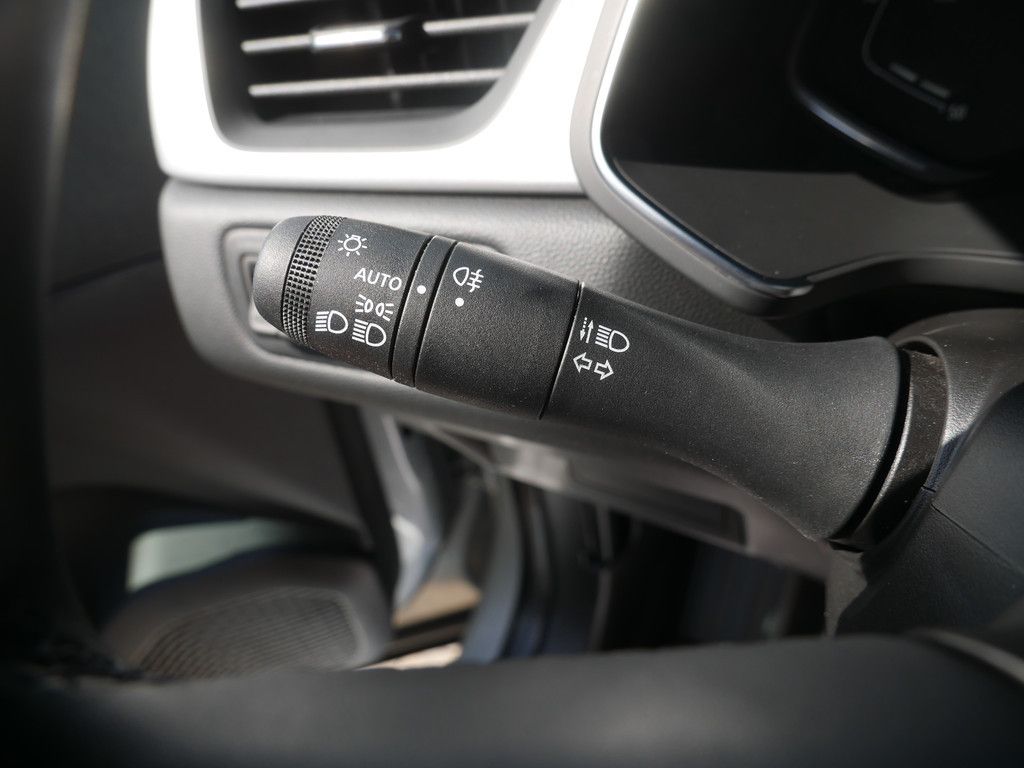 Fahrzeugabbildung Renault Captur Intens TCe 90 GPF KEYLESS PDC NAVI LED