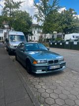 BMW E36 318is - BMW 318 mit Benzin-Antrieb: Coupé, 318is E36