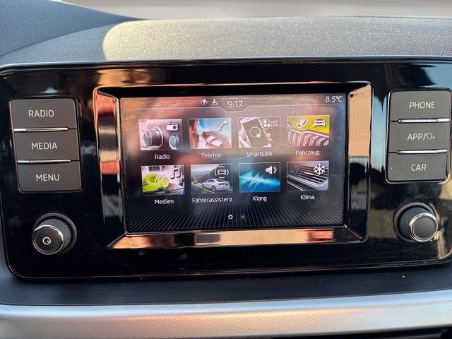 Fahrzeugabbildung SKODA Scala 1.0TSI DSG Clever LED+TEMPOMAT+KAMERA+++