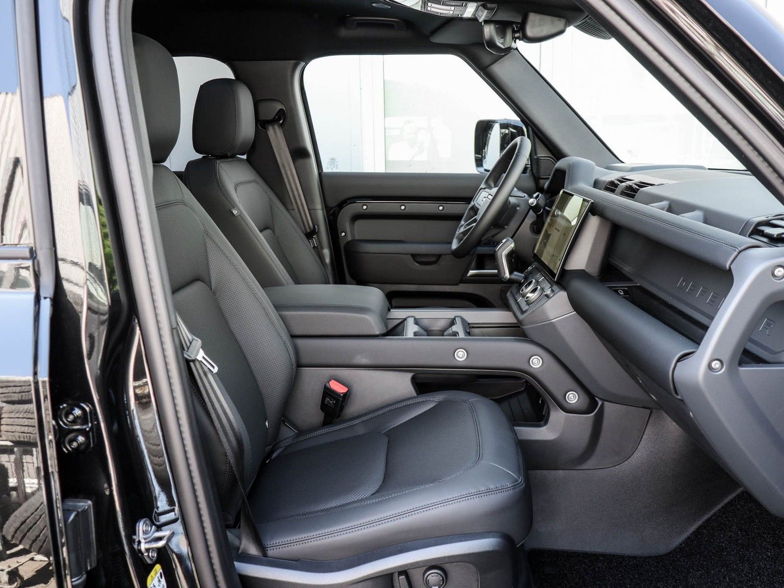 Land Rover Defender 110 D250 X-Dynamic SE AHK, Schiebedach, imagem 3