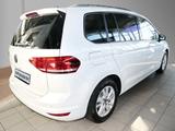 Volkswagen Touran Highline 1.5 l TSI 110 kW / 150 PS - : Weiß, Van