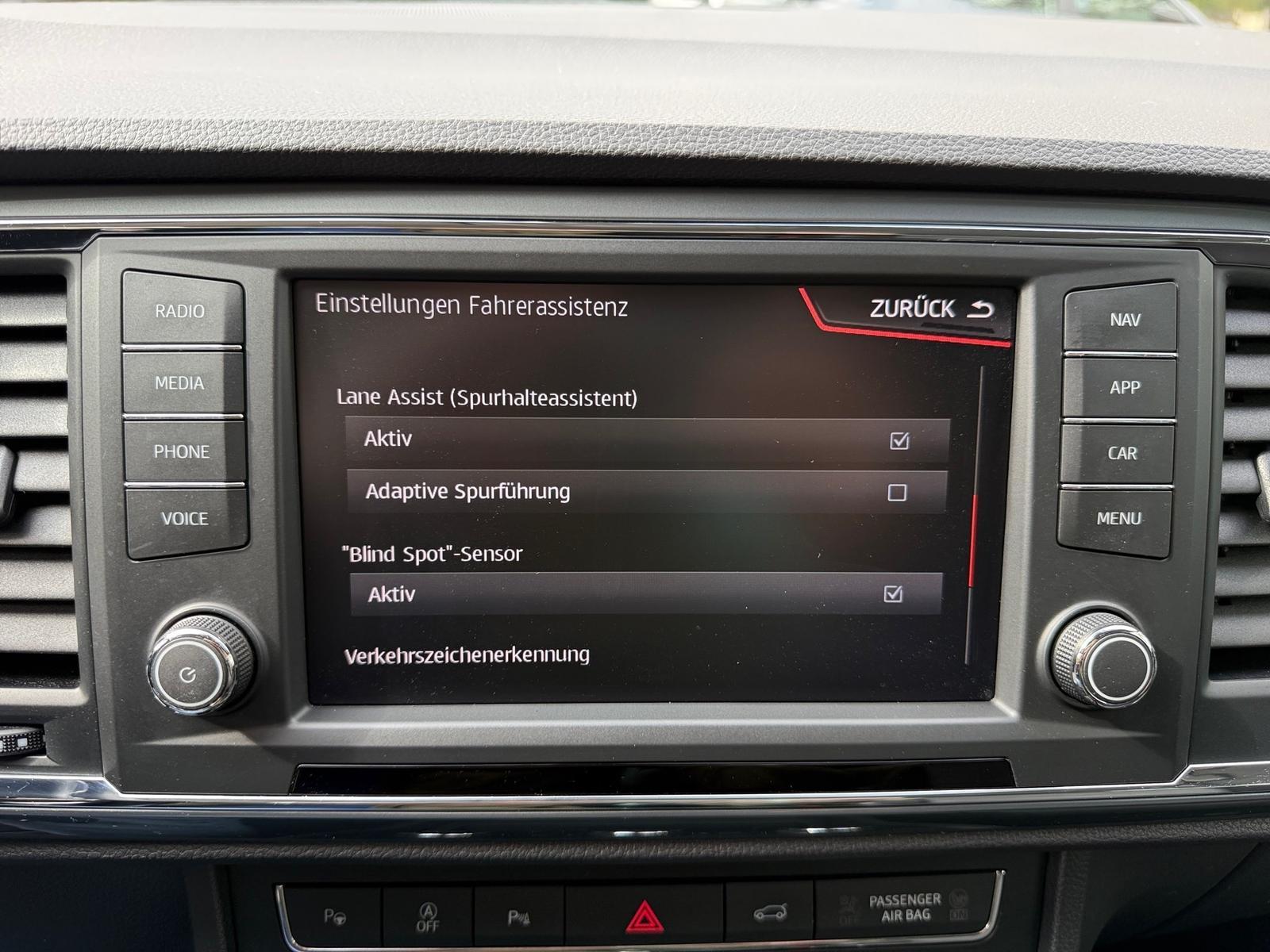 Seat Ateca 1.5 TSI ACT DSG Style NAVI ACC LED Leder
