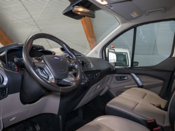 Ford Tourneo Custom - 5