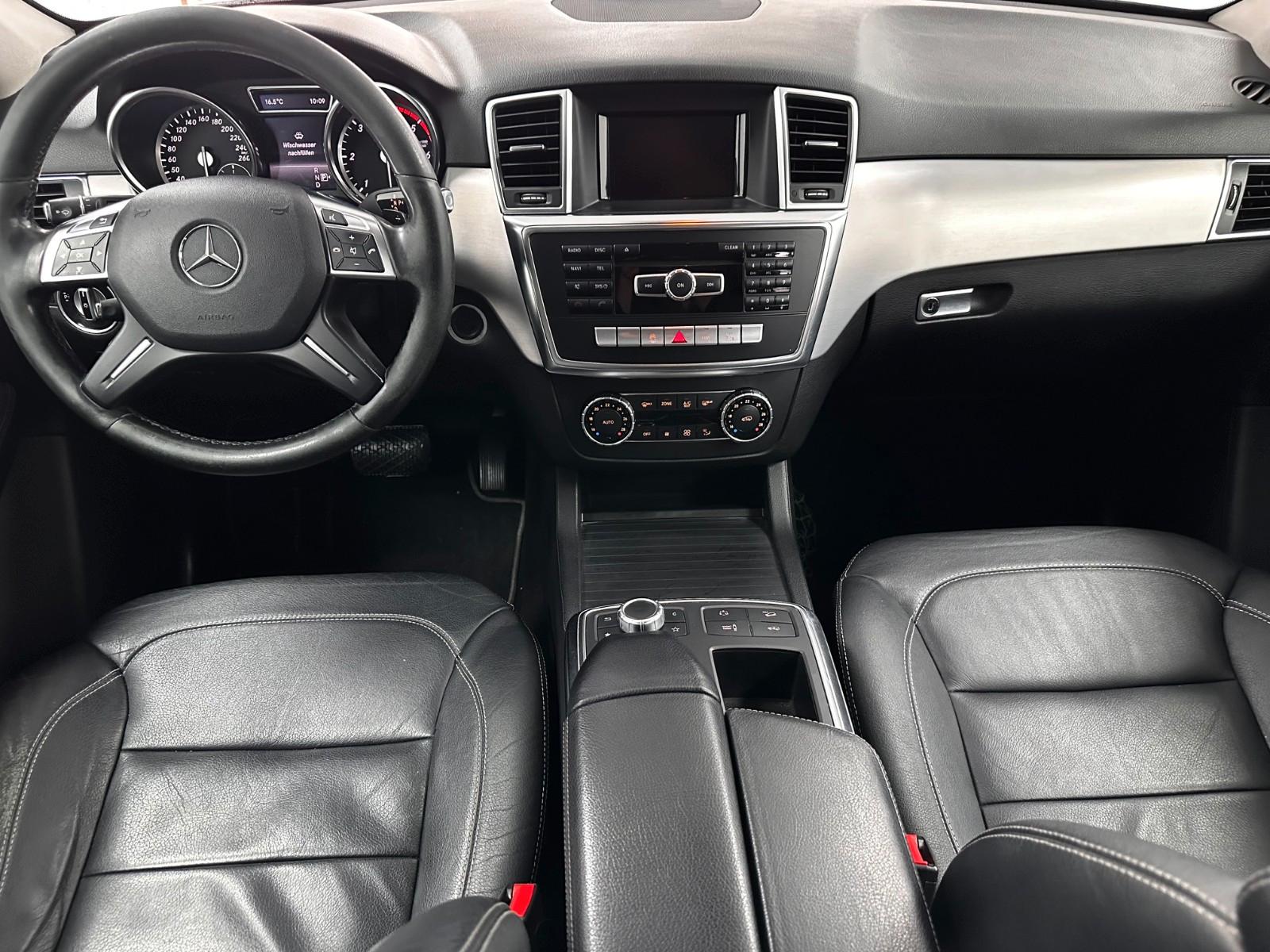 Mercedes-Benz ML 250 CDI BlueTec 4Matic.Luftfederung.Leder.AHK