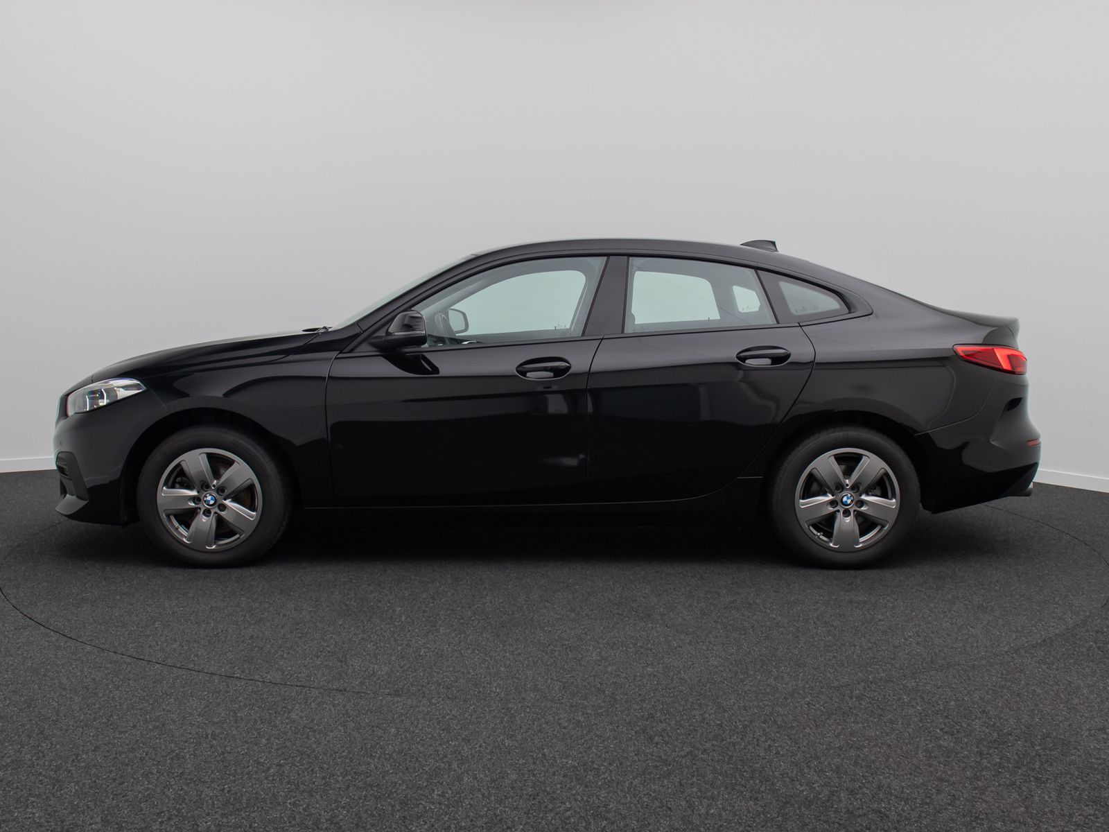 Fahrzeugabbildung BMW 218i Gran Coupé DAB GeschwindigReg PDC LED WLAN