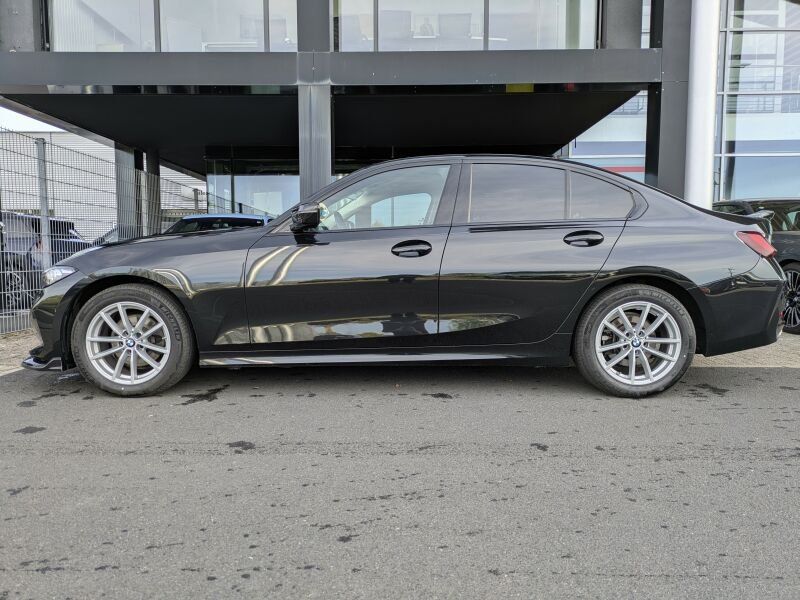 BMW 3 Series 2024