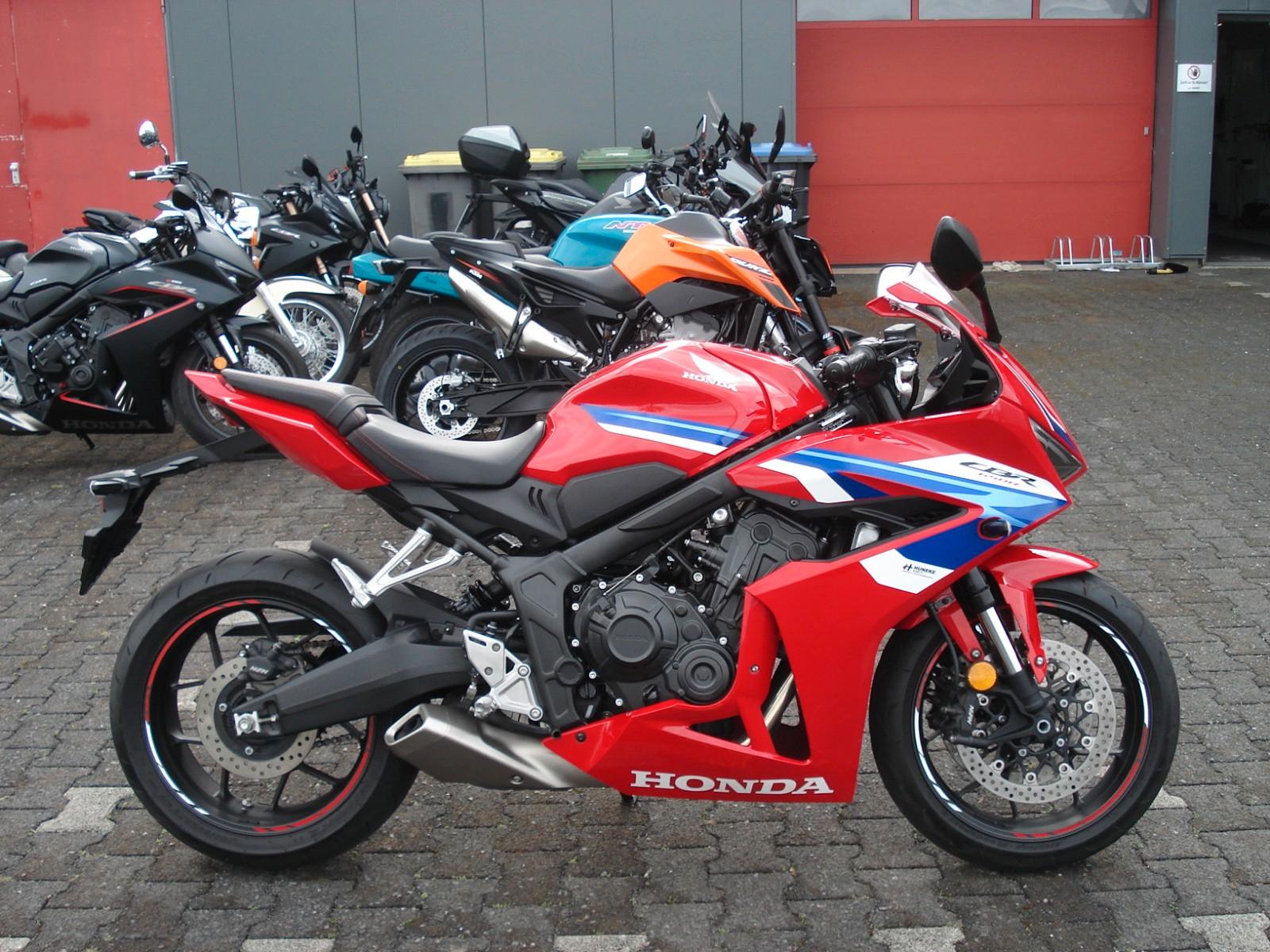 Honda CBR650R