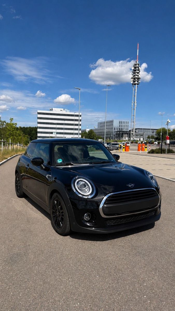 MINI Mini One 1.5 Turbo B37 Vollausstattung