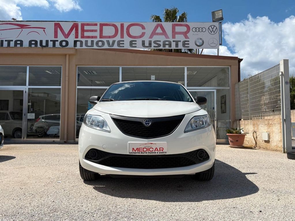 Image of Lancia Ypsilon