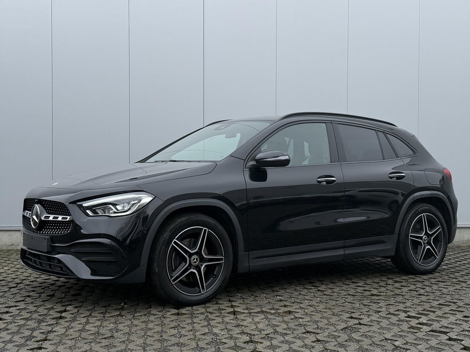 Mercedes-Benz GLA 220 d 4Matic AMG-Line NIGHT BLIS CAM 19"
