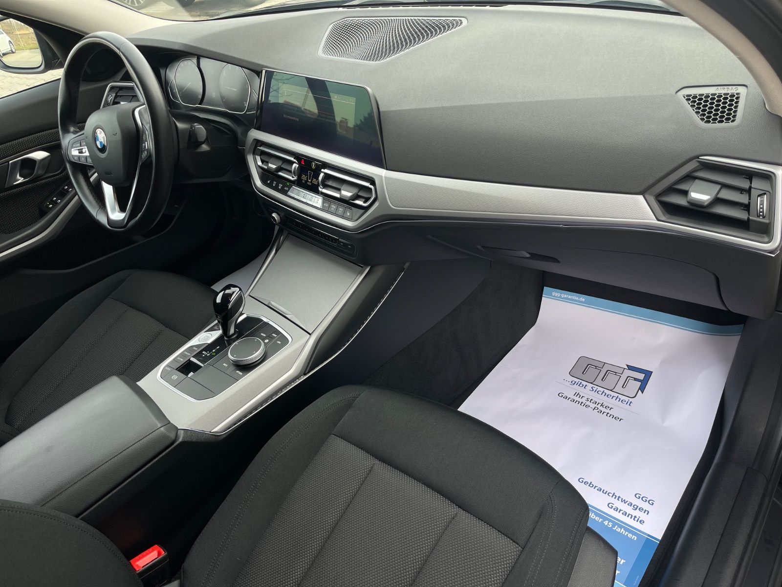 BMW 318 i Limousine Advantage Heckspoiler M-Felgen foto 18
