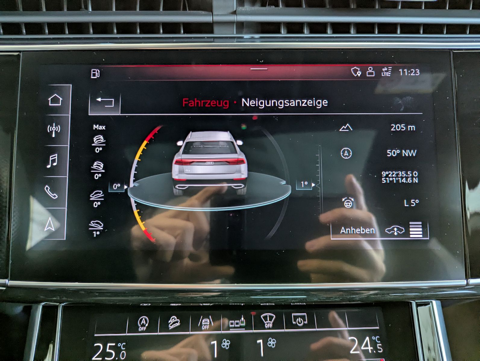 AUDI Q8 50 TDI qu. 3x S-Line HUD Matrix Pano ACC AHK - Image 31