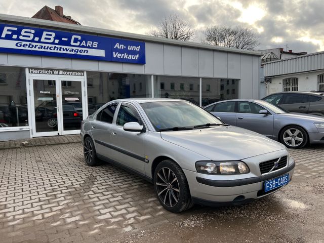 Volvo S60 Lim. 2.4 Kinetic