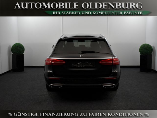 Mercedes-Benz E 300 de T Avantgarde *Distro+*Pano*AHK*Leder*
