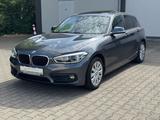 BMW 118 i Lim. 5-trg. Navi SHZ Schiebedach1.Hand AHK - BMW 118 in Mönchengladbach